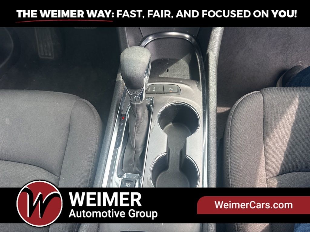 Pre-Owned 2024 Chevrolet Malibu LT - photo - 20