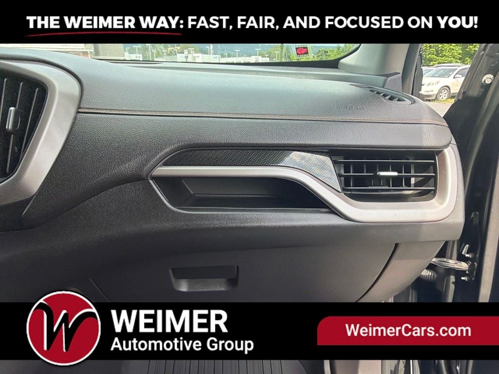 Pre-Owned 2023 GMC Terrain AT4 - photo - 21