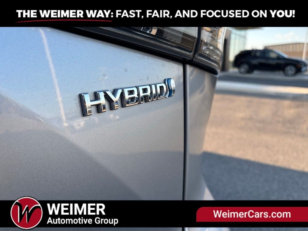 Pre-Owned 2023 Toyota Highlander Hybrid XLE - photo - 23