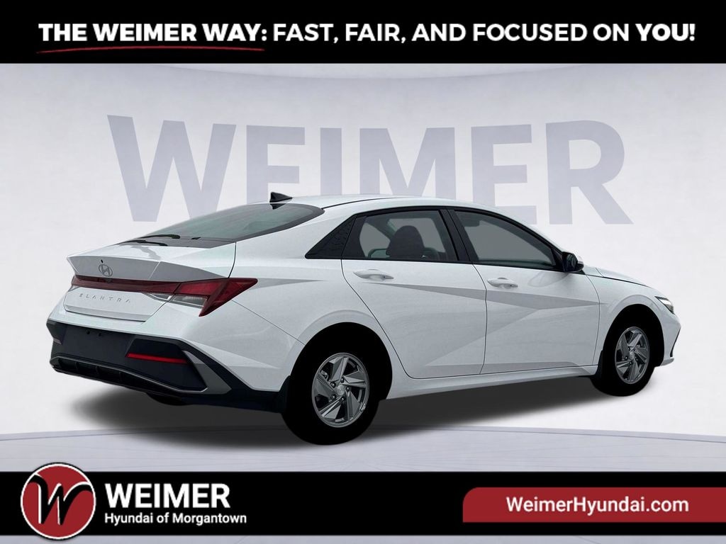 New 2026 Hyundai Elantra SE - photo - 7