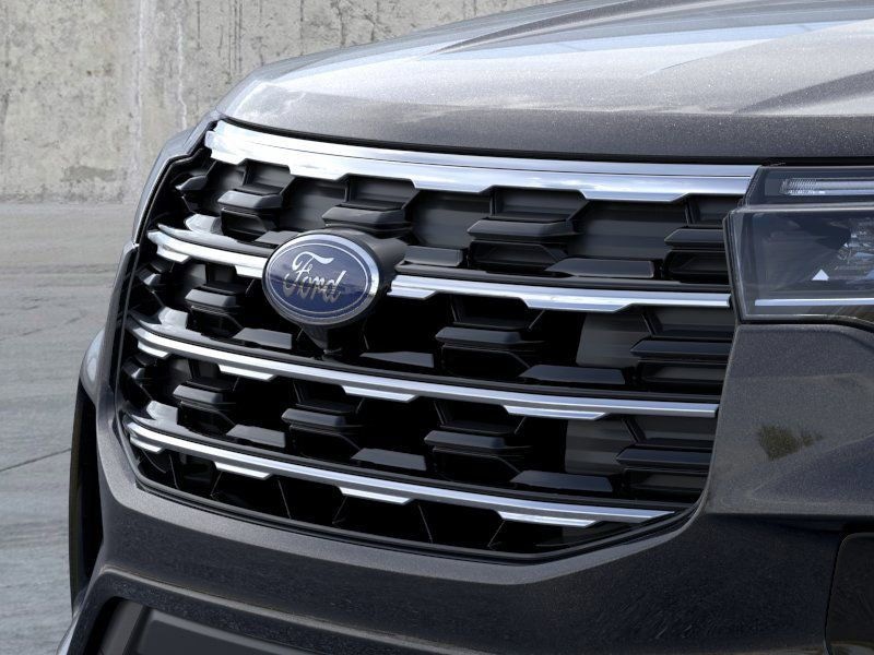 New 2025 Ford Explorer Active - photo - 16