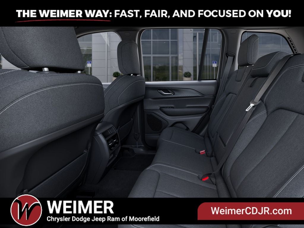 New 2026 Jeep Grand Cherokee Laredo - photo - 22