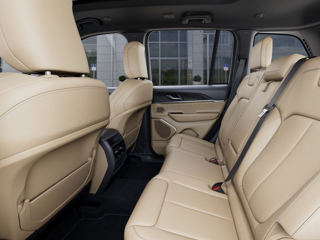New 2026 Jeep Grand Cherokee Limited - photo - 9