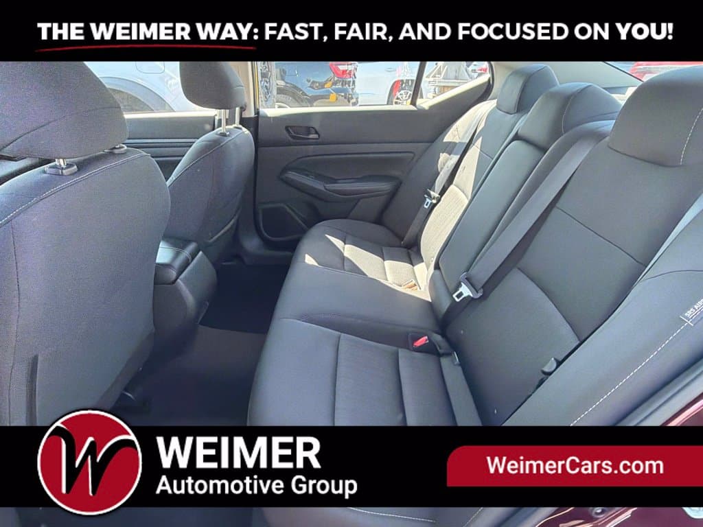 Pre-Owned 2024 Nissan Altima 2.5 SV - photo - 9