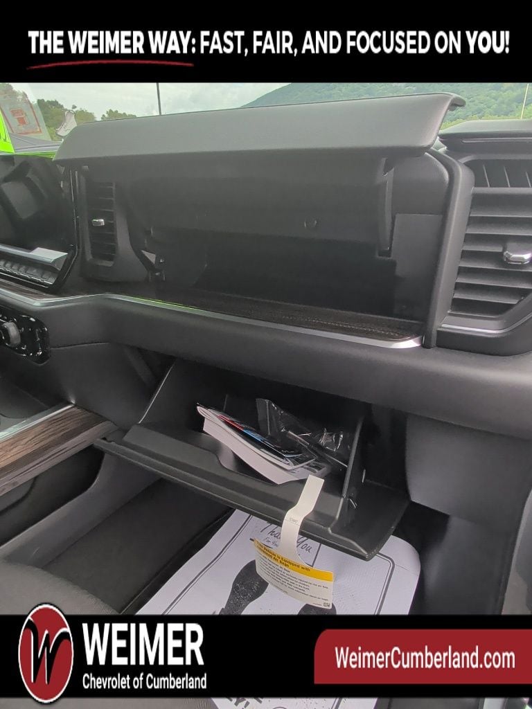 New 2026 Chevrolet Silverado 1500 RST - photo - 17