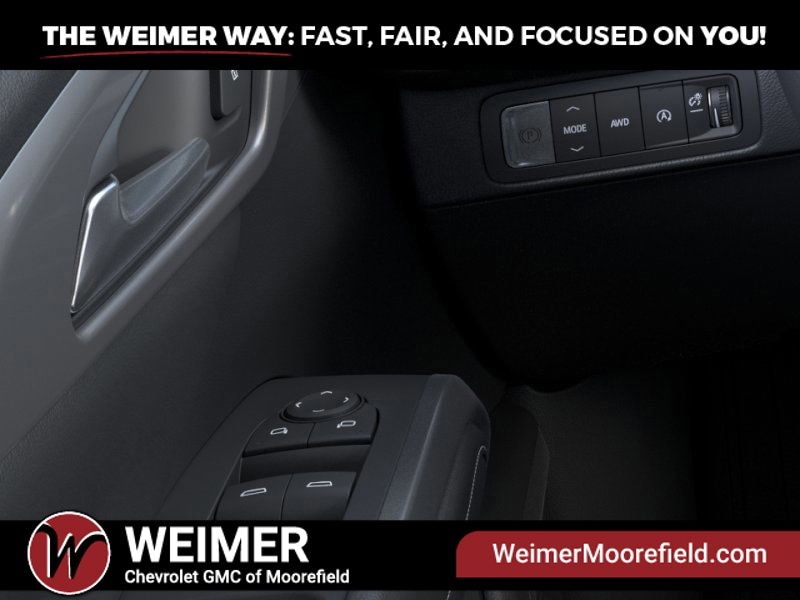 New 2026 Chevrolet Traverse LT - photo - 21