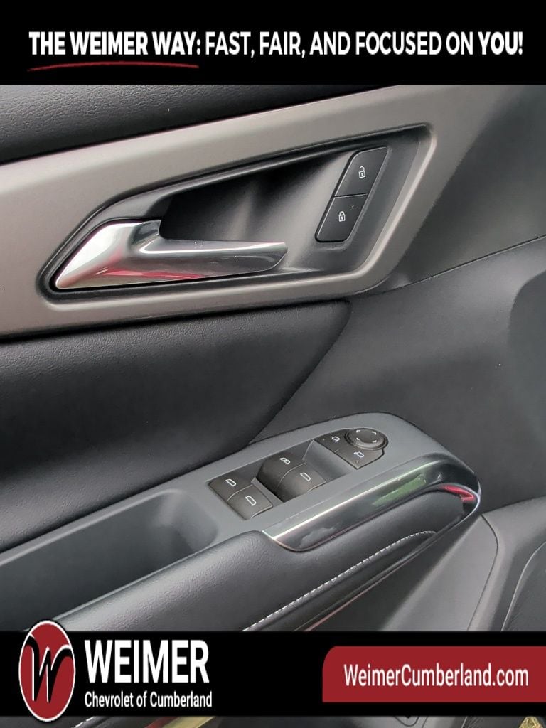 New 2026 Chevrolet Traverse LT - photo - 10
