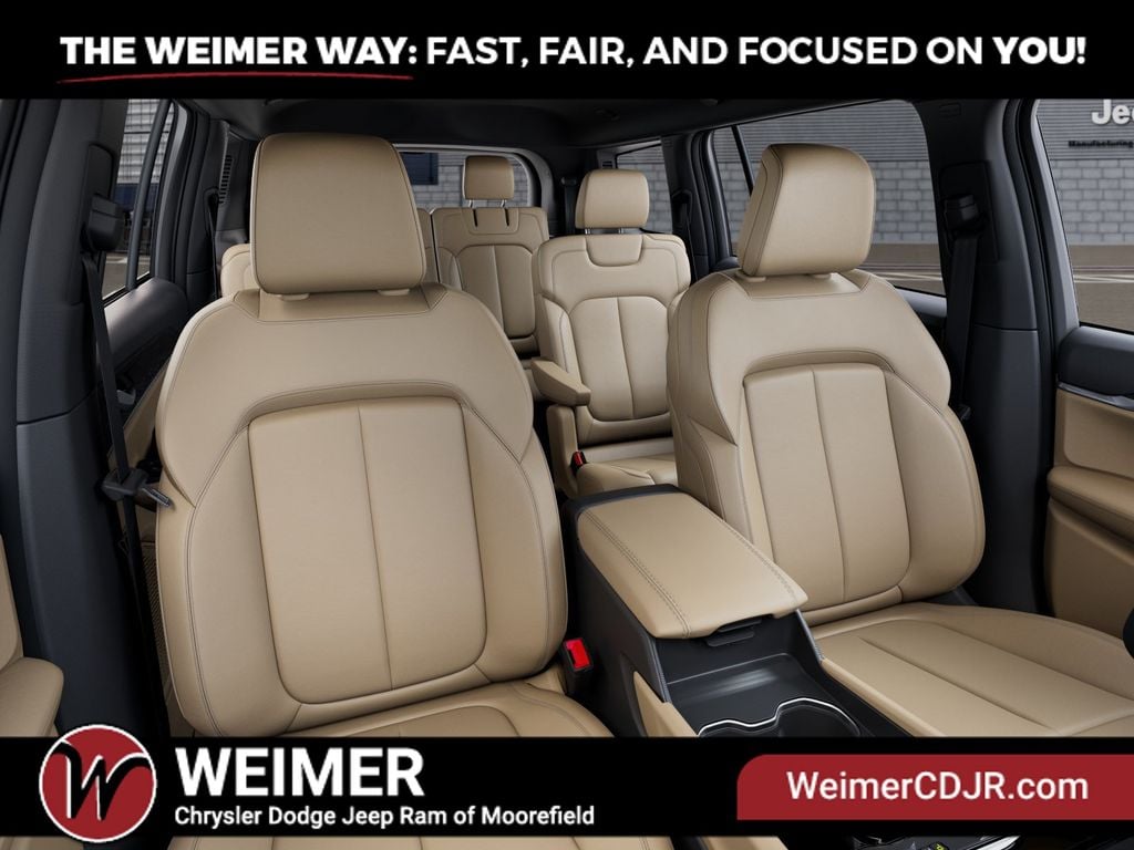 New 2025 Jeep Grand Cherokee L Limited - photo - 15