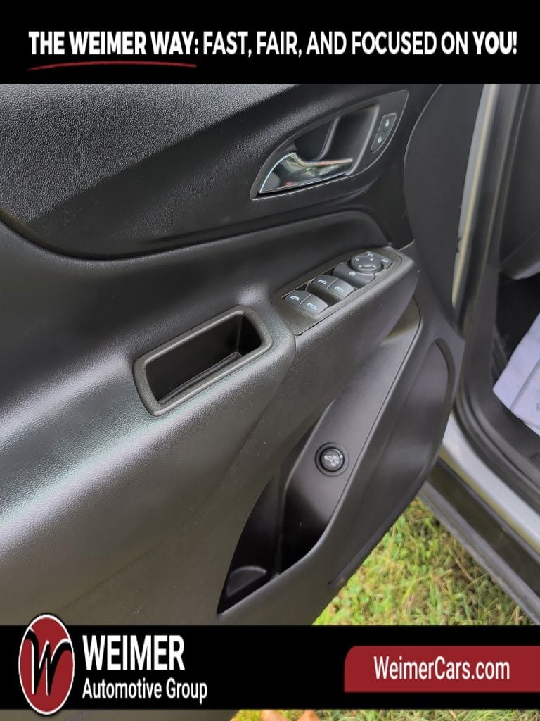 Pre-Owned 2024 Chevrolet Equinox LT - photo - 11