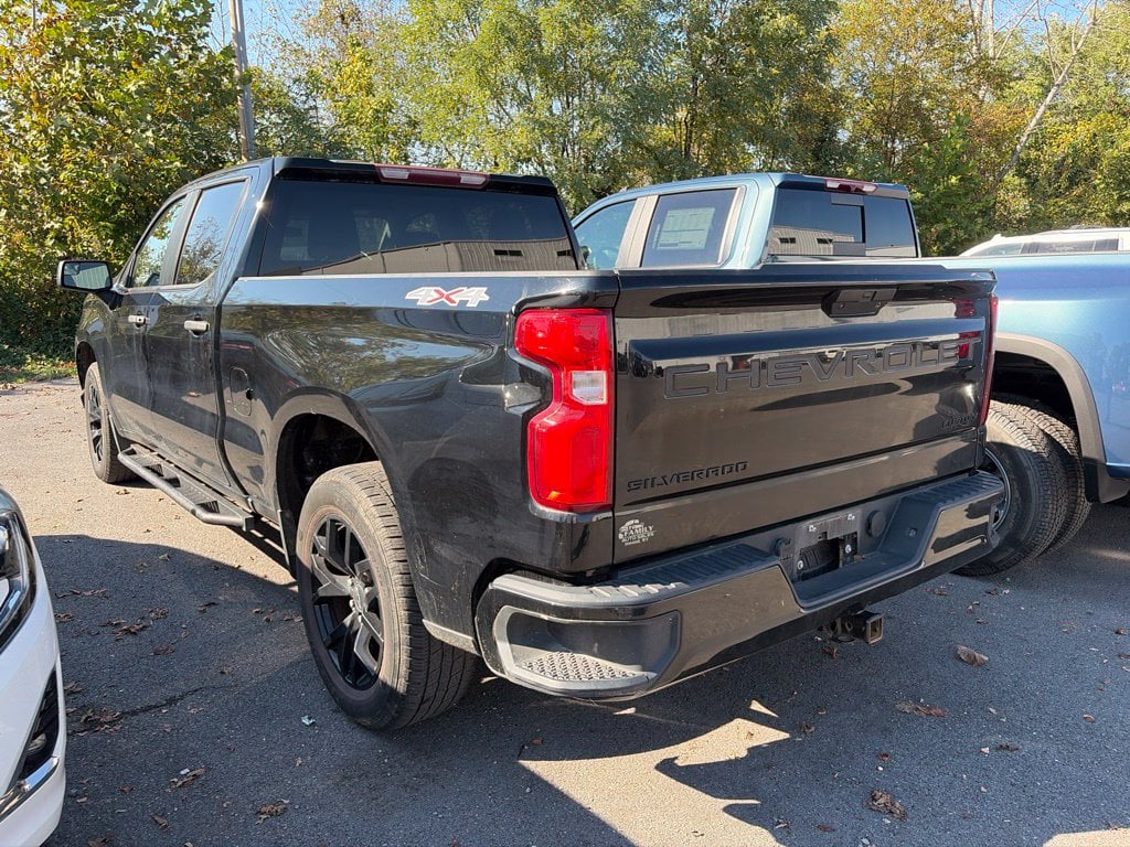 Pre-Owned 2022 Chevrolet Silverado 1500 LTD Custom - photo - 6