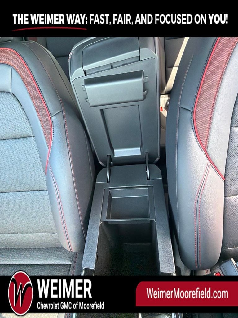 New 2027 Chevrolet Equinox RS - photo - 23