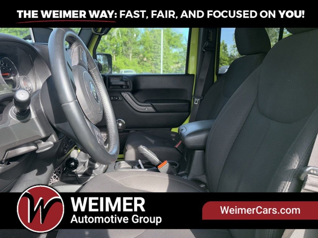 Pre-Owned 2017 Jeep Wrangler Unlimited Sport - photo - 22