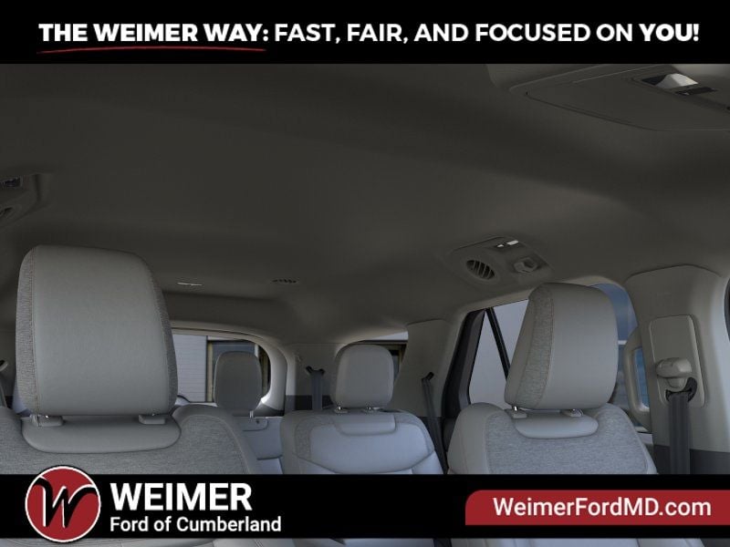 New 2026 Ford Explorer Active - photo - 21