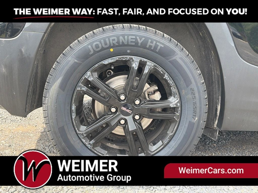 Pre-Owned 2023 GMC Terrain AT4 - photo - 12