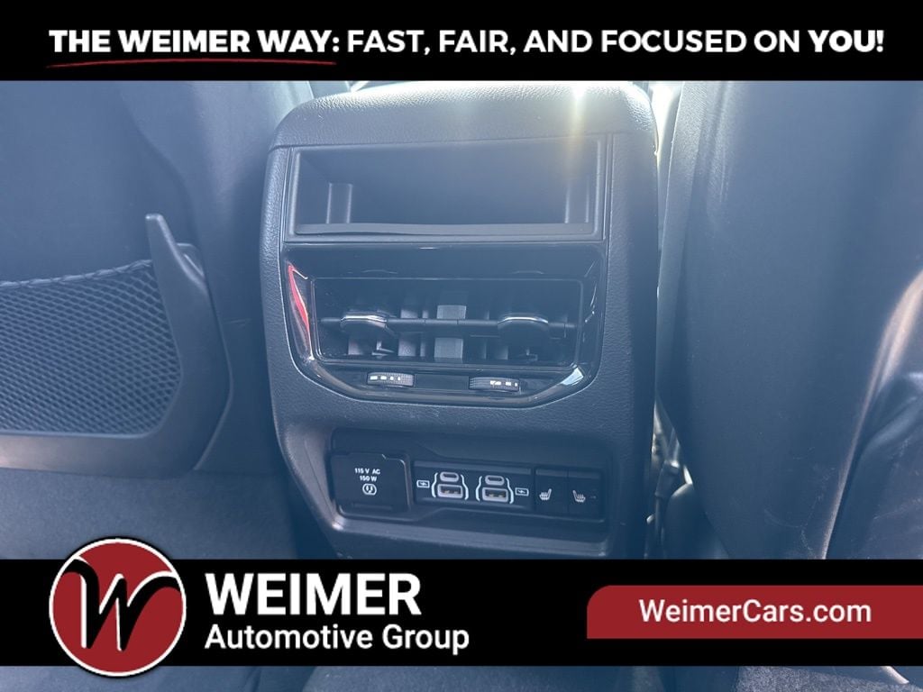 Pre-Owned 2024 Jeep Grand Cherokee 4xe - photo - 35