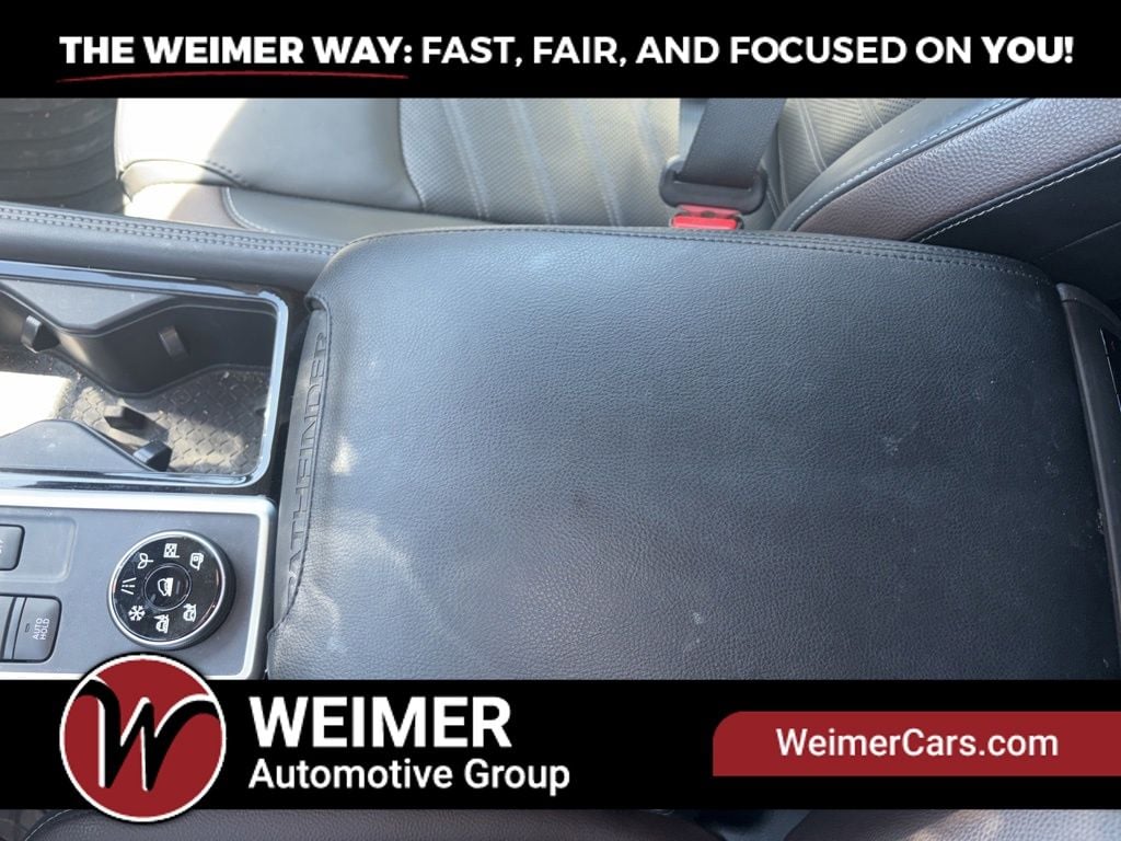 Pre-Owned 2025 Nissan Pathfinder Platinum - photo - 30