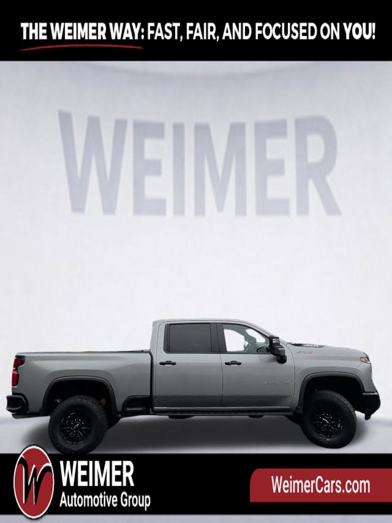 Pre-Owned 2025 Chevrolet Silverado 2500HD ZR2 - photo - 9