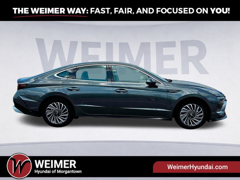 New 2025 Hyundai Sonata Hybrid Limited - photo - 8