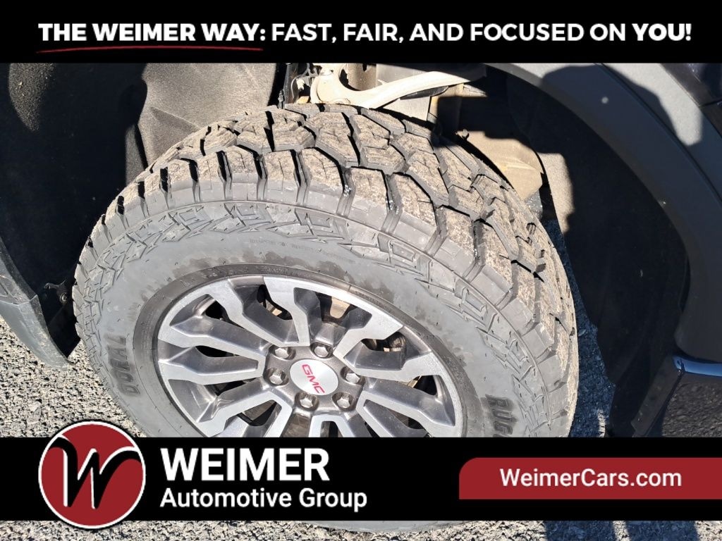 Pre-Owned 2022 GMC Sierra 1500 AT4 - photo - 13