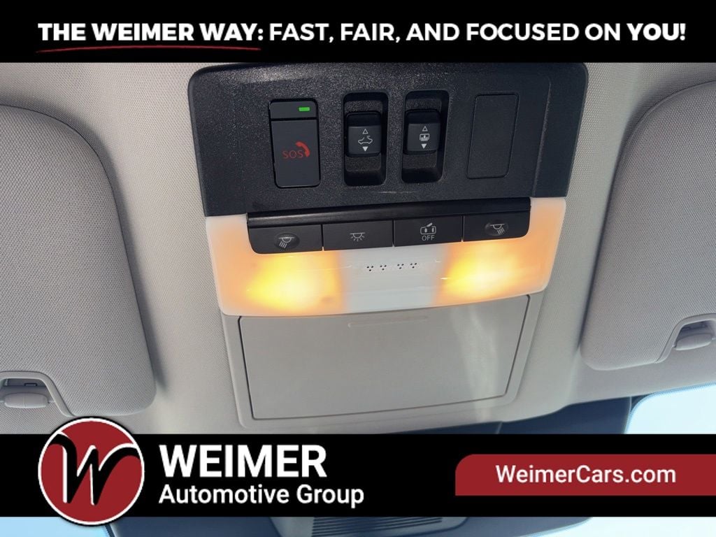 Pre-Owned 2025 Nissan Pathfinder Platinum - photo - 25