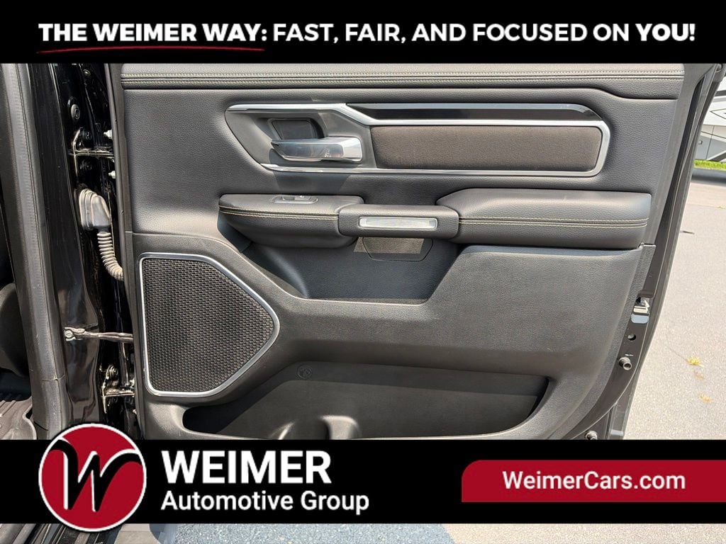 Pre-Owned 2020 Ram 1500 Laramie - photo - 14