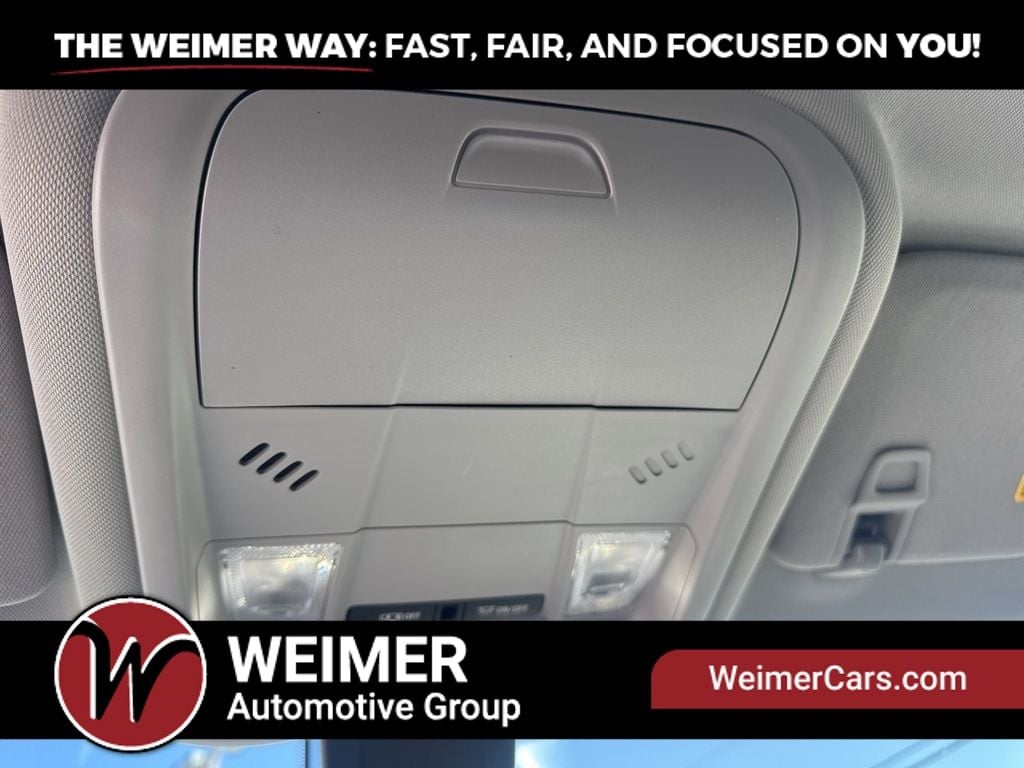 Pre-Owned 2024 GMC Terrain SLE - photo - 8