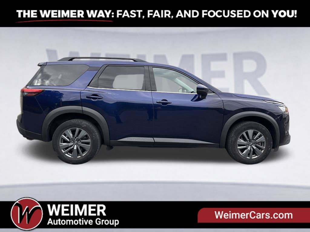 Pre-Owned 2025 Nissan Pathfinder SV - photo - 6