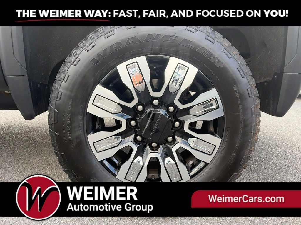 Pre-Owned 2024 GMC Sierra 2500HD Denali - photo - 10