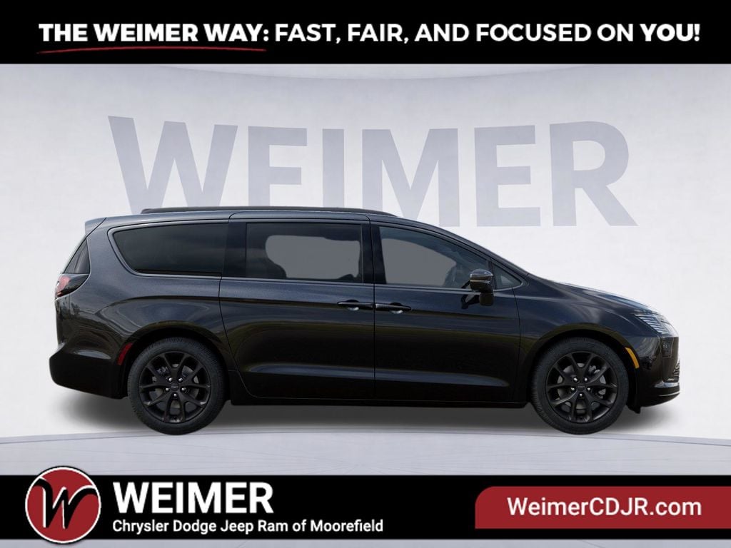 New 2027 Chrysler Pacifica Limited - photo - 20