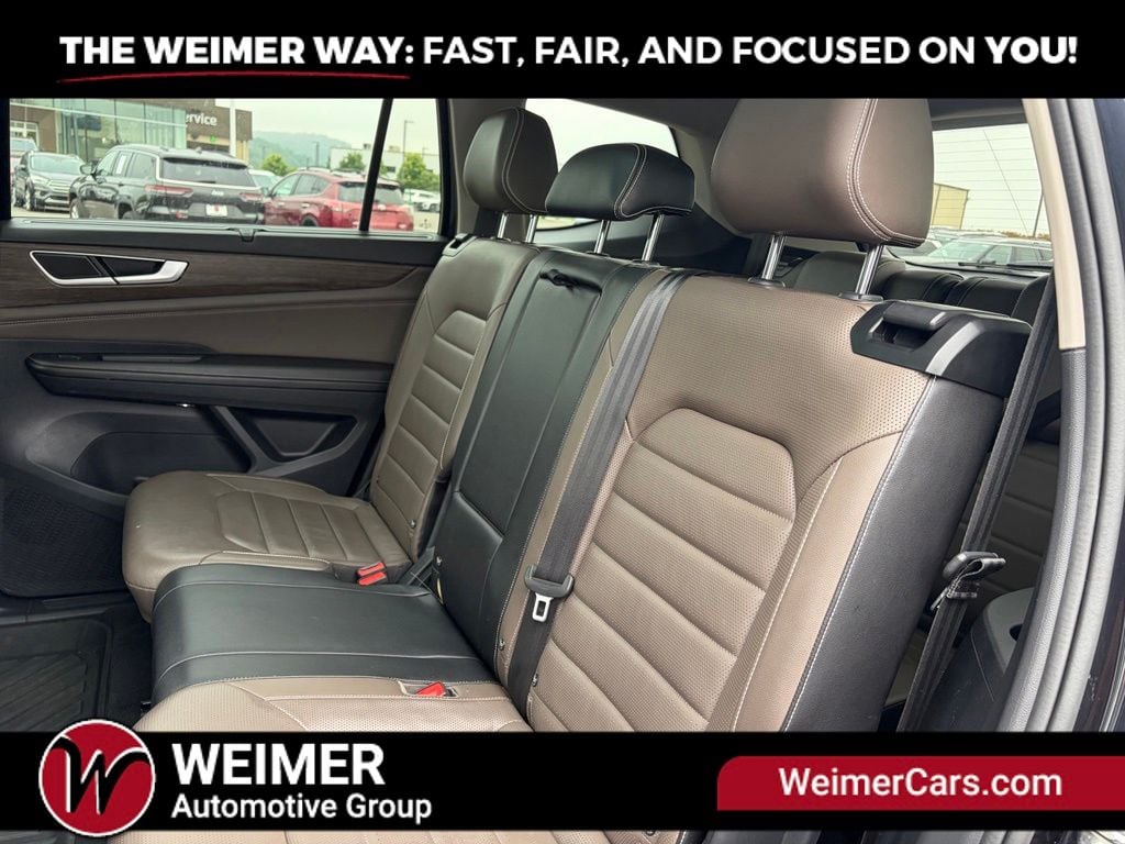 Pre-Owned 2024 Volkswagen Atlas 2.0T SEL - photo - 19