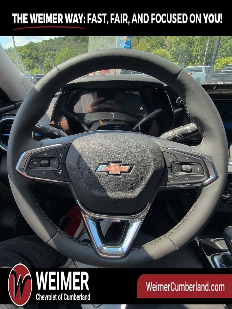 New 2026 Chevrolet Trax LT - photo - 23
