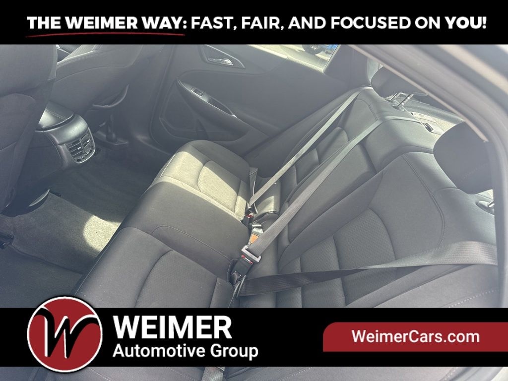 Pre-Owned 2024 Chevrolet Malibu LT - photo - 7