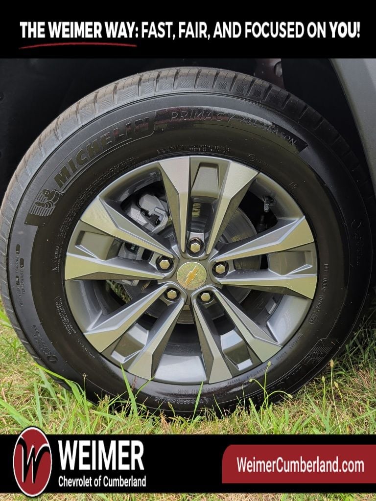 New 2027 Chevrolet Equinox LT - photo - 8