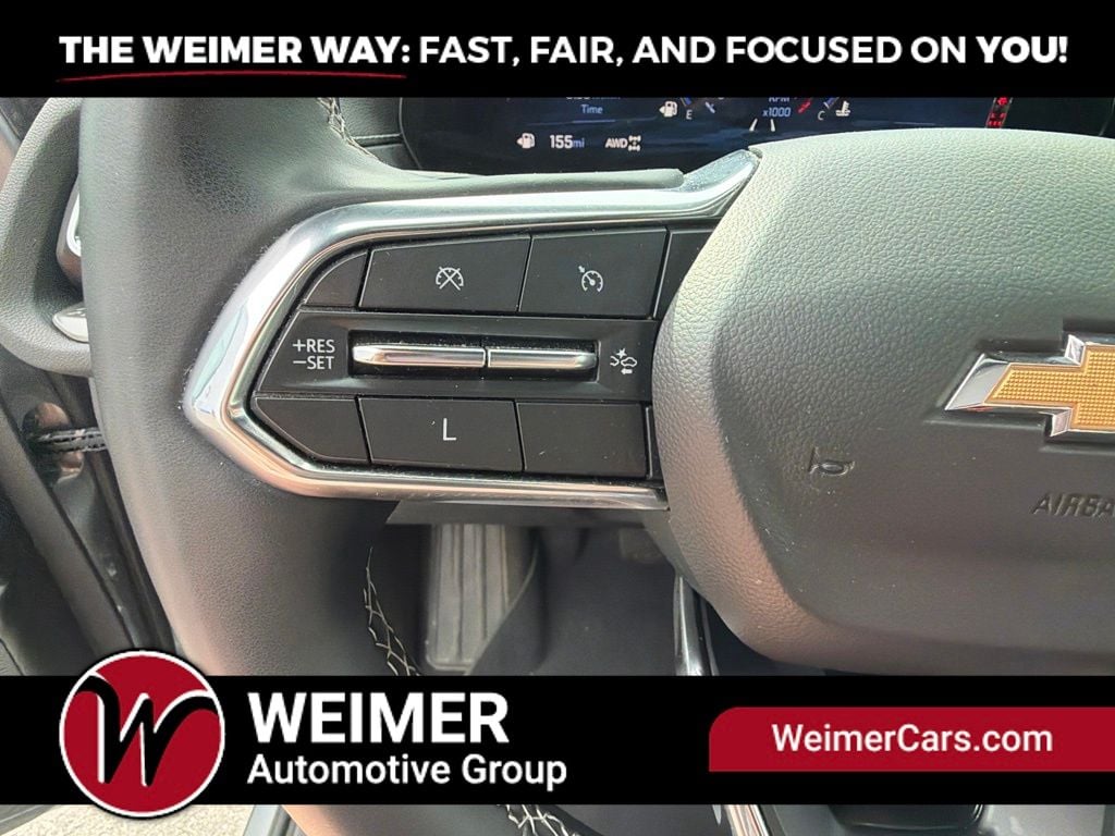 Pre-Owned 2025 Chevrolet Traverse LT - photo - 41