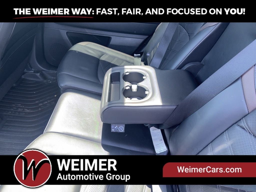 Pre-Owned 2025 Nissan Pathfinder Platinum - photo - 13