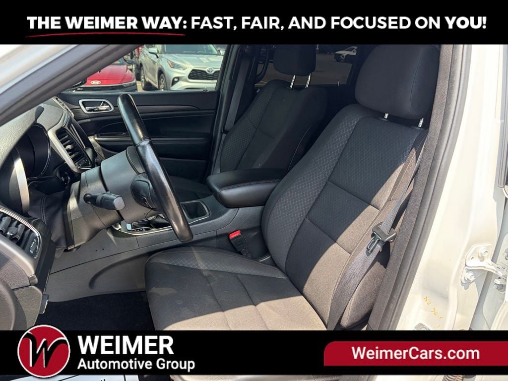 Pre-Owned 2021 Jeep Grand Cherokee Laredo E - photo - 20