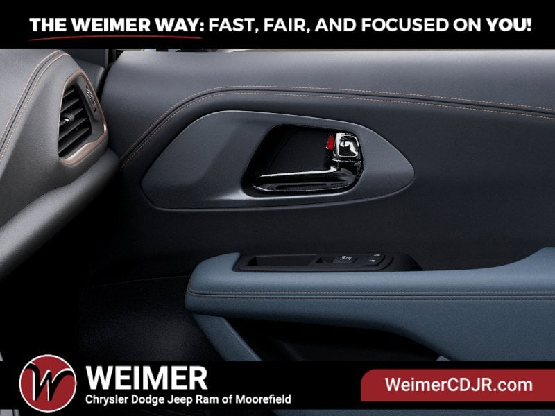New 2027 Chrysler Pacifica Pinnacle - photo - 24