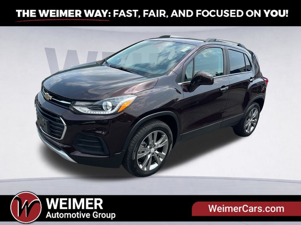 Pre-Owned 2020 Chevrolet Trax LT - photo - 0