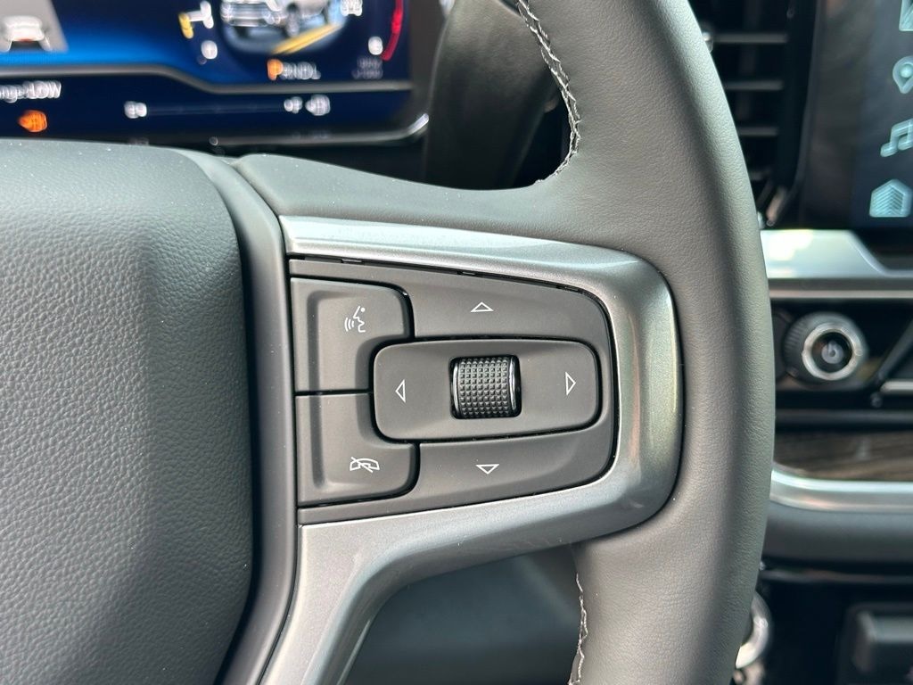 New 2025 Chevrolet Silverado 2500HD LT - photo - 10