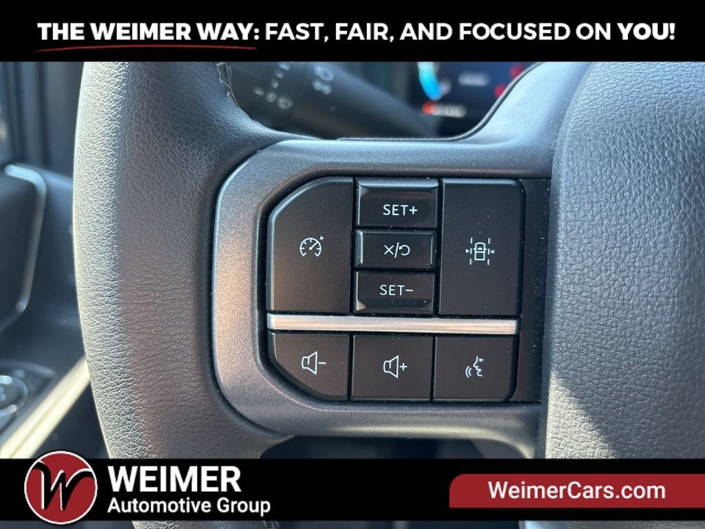 Pre-Owned 2025 Ford F-150 XLT - photo - 9