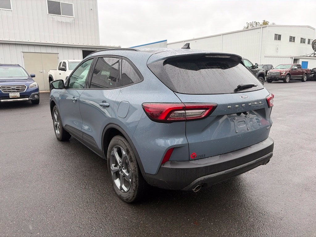 Pre-Owned 2025 Ford Escape Hybrid ST-Line Select - photo - 6