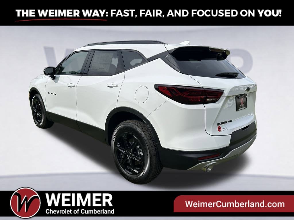 New 2025 Chevrolet Blazer LT - photo - 21