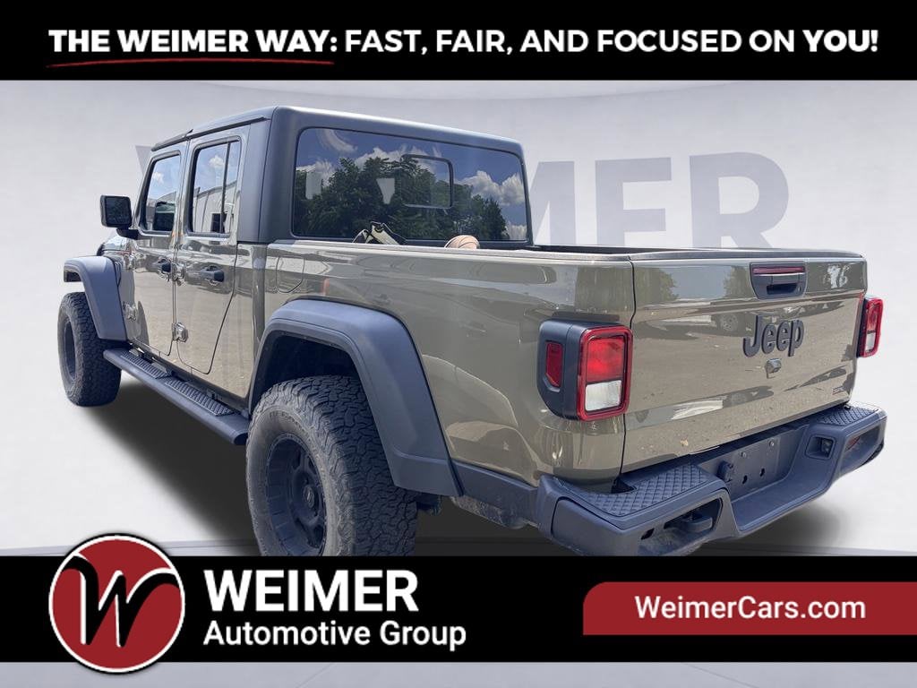 Pre-Owned 2020 Jeep Gladiator Sport - photo - 5