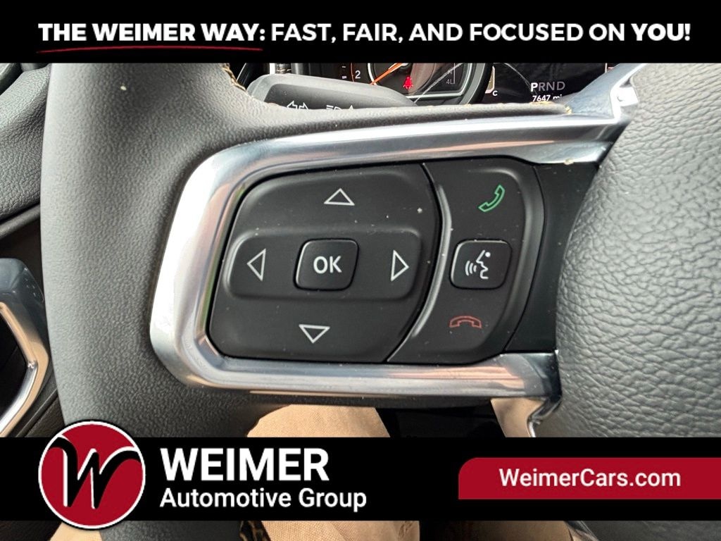 Pre-Owned 2024 Jeep Wrangler Sahara - photo - 17