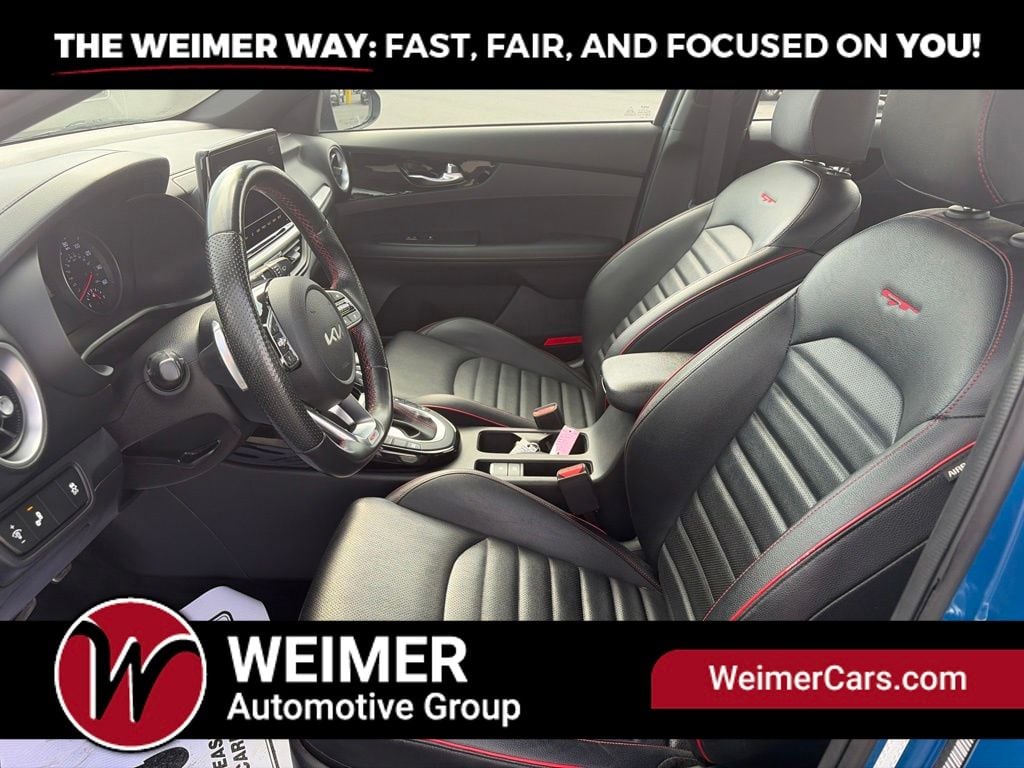 Pre-Owned 2022 Kia Forte GT - photo - 14
