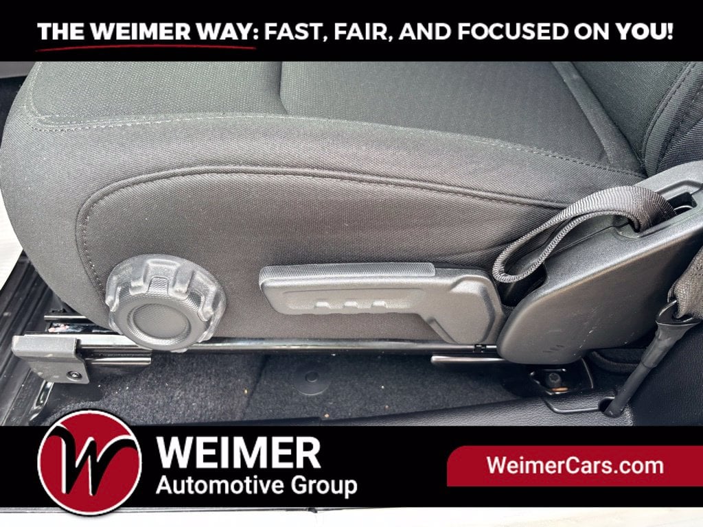 Pre-Owned 2022 Jeep Wrangler Sport - photo - 20