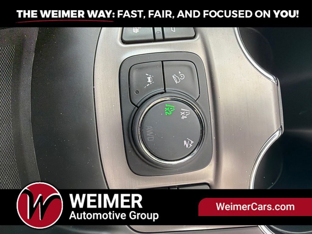 Pre-Owned 2023 GMC Terrain AT4 - photo - 27