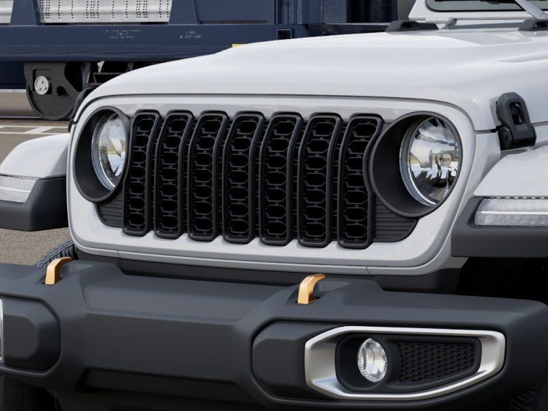 New 2026 Jeep Gladiator 85th Anniversary Edition - photo - 10