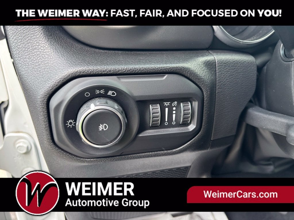 Pre-Owned 2022 Jeep Wrangler Sport - photo - 19