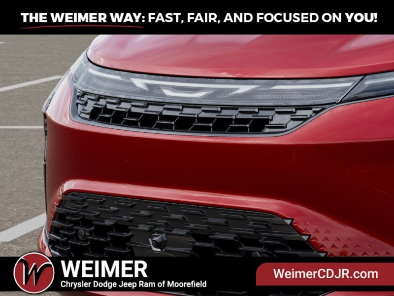 New 2027 Chrysler Pacifica Limited - photo - 10